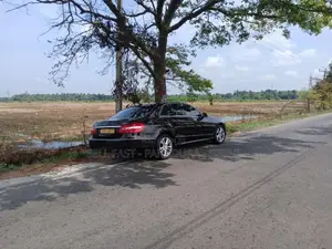 Mercedes-Benz E200 CGI Avantgarde 2010 Car (Used)