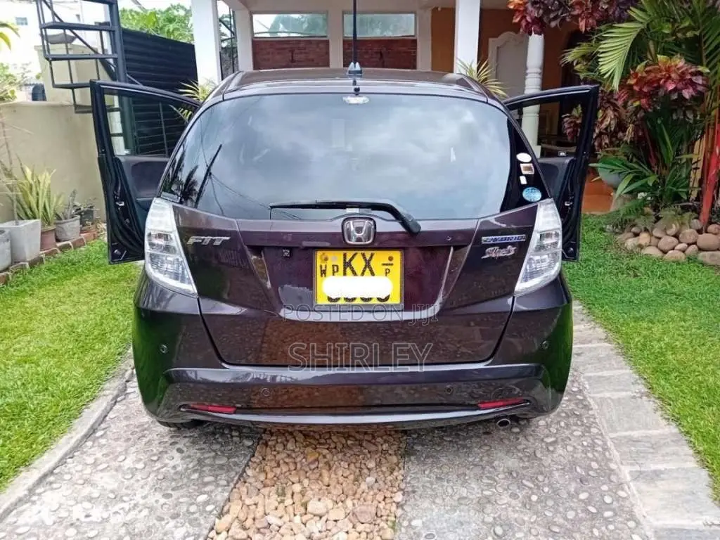 Honda Fit GP1 2012 Car (Used)