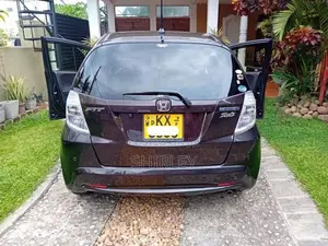 Honda Fit GP1 2012 Car (Used)
