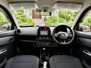 Renault Kwid 2018 Car (Used)