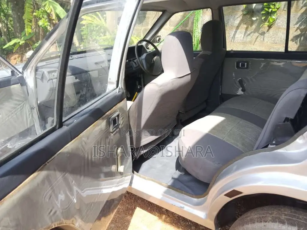 Nissan AD Wagon 1983 Car (Used)
