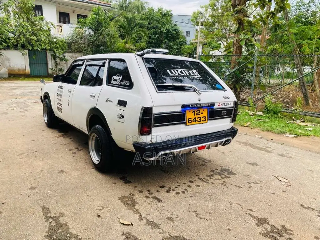 Mitsubishi Lancer 1977 Car (Used)