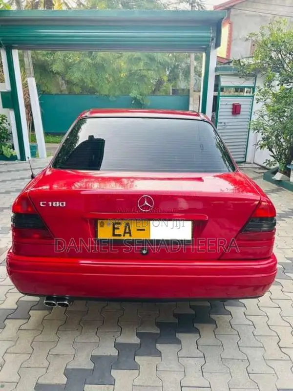 Mercedes-Benz C180 1994 Car (Used)
