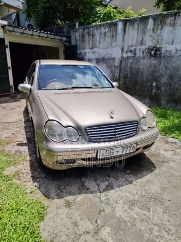 Mercedes-Benz C200 2000 Car Brand New