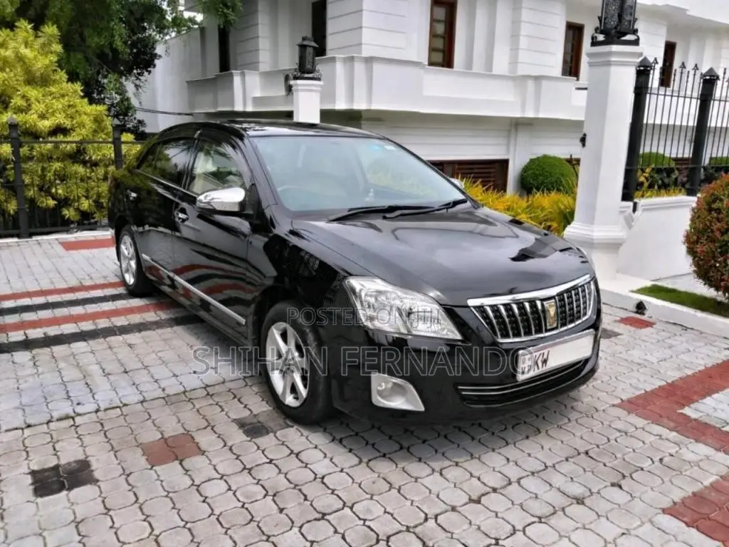 Toyota Premio 2013 Car (Used)