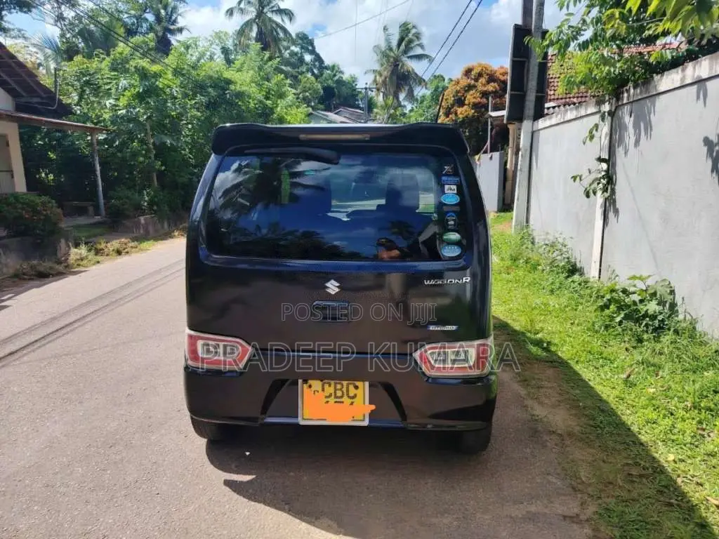 Suzuki Wagon R FX 2018 Car (Used)