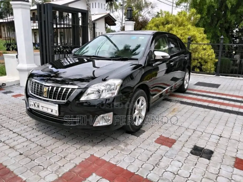 Toyota Premio 2013 Car (Used)