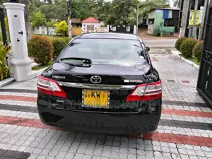 Toyota Premio 2013 Car (Used)