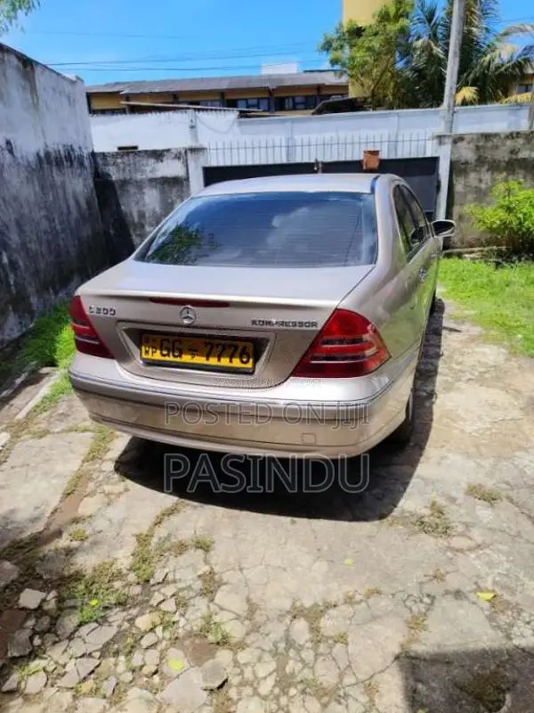 Mercedes-Benz C200 2000 Car Brand New