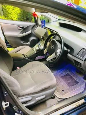 Toyota Prius 2011 Car (Used)