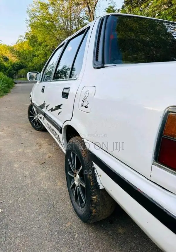 Honda CIVIC 1989 Car (Used)