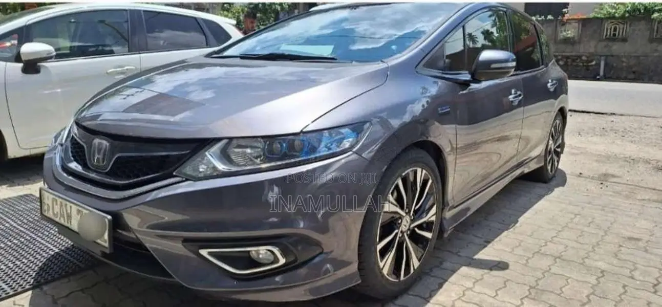 Honda Jade 2015 Car (Used)