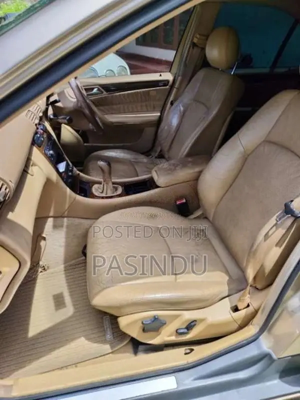 Mercedes-Benz C200 2000 Car Brand New
