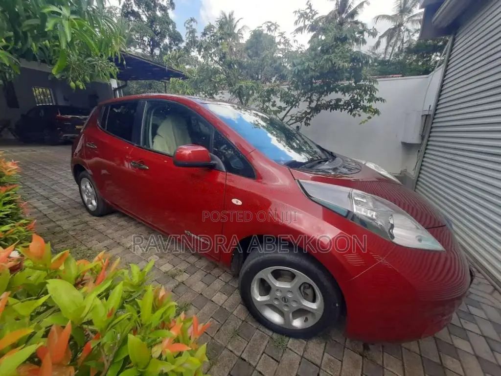 Nissan Leaf Acenta Uk Version 2014 Car (Used)