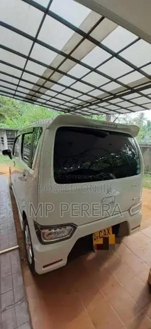Suzuki Wagon R Stingray MH55S 2018 Car (Used)