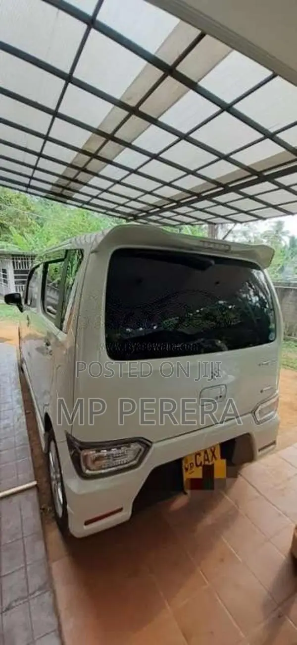 Suzuki Wagon R Stingray MH55S 2018 Car (Used)