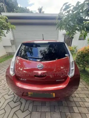Nissan Leaf Acenta Uk Version 2014 Car (Used)