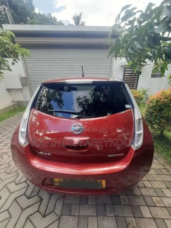 Nissan Leaf Acenta Uk Version 2014 Car (Used)