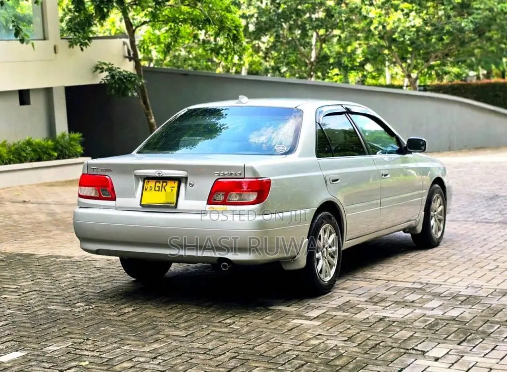 Toyota Carina 2002 Car (Used)