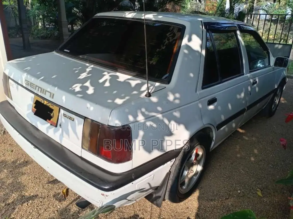 Isuzu Gemini 1988 Car (Used)