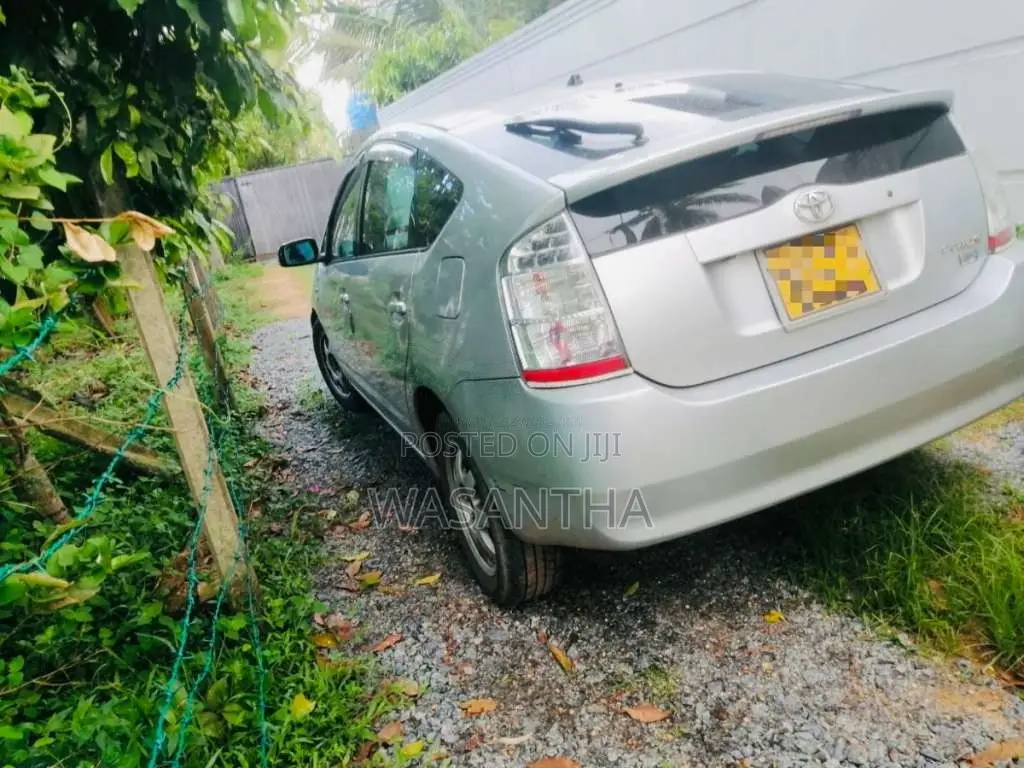 Toyota Prius 2008 Car (Used)