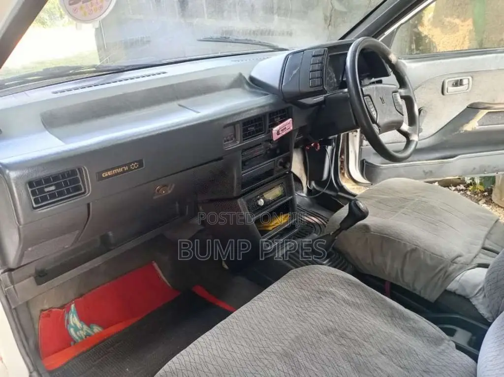 Isuzu Gemini 1988 Car (Used)