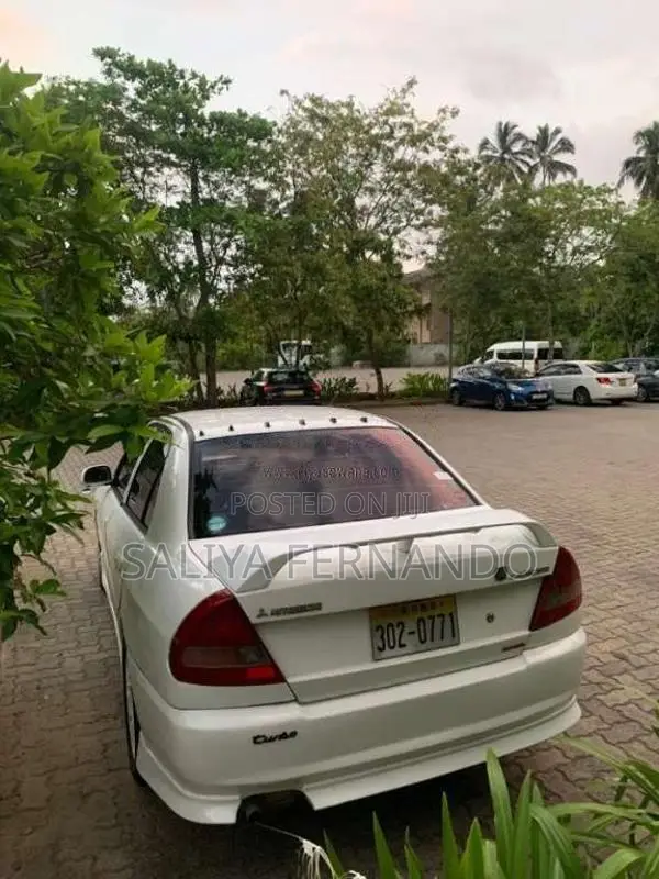 Mitsubishi Lancer 1997 Car (Used)