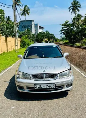 Nissan N16 2004 Car (Used)