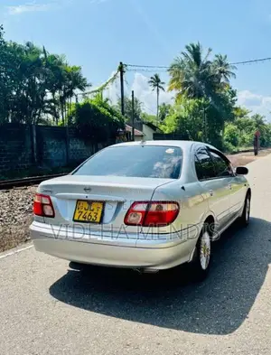 Nissan N16 2004 Car (Used)