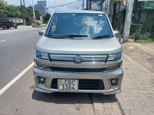Suzuki Wagon R FZ 2018 Car (Used)