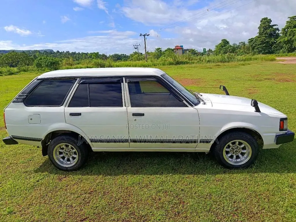 Toyota Dx Wagon 1990 Car (Used)