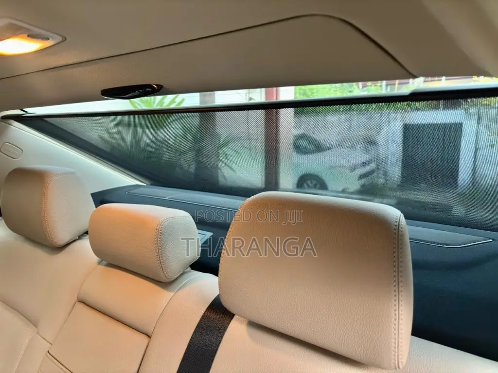 Mercedes-Benz E200 2011 Car (Used)