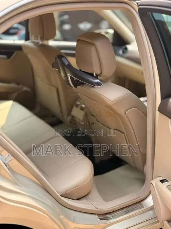 Mercedes-Benz C180 2011 Car (Used)