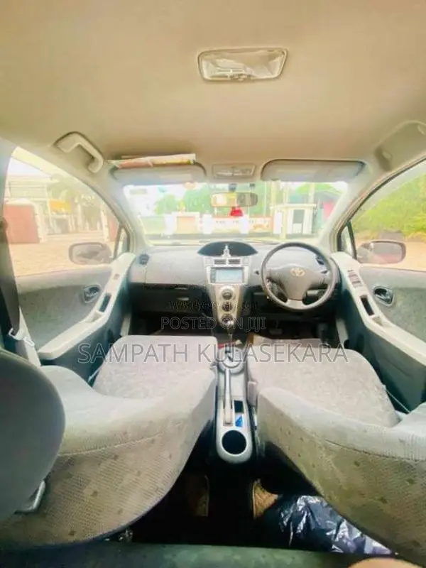 Toyota Vitz KSP90 2010 Car (Used)