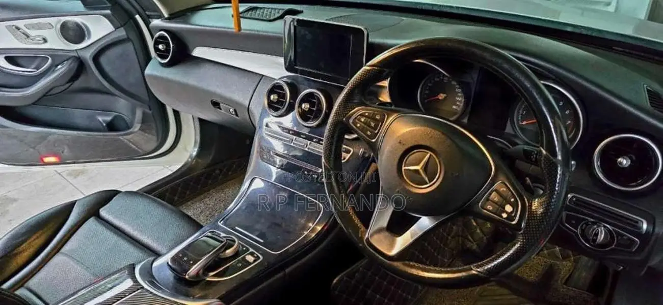 Mercedes-Benz C200 Premium Plus 2015 Car (Used)