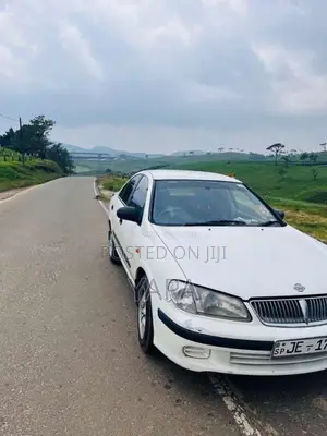 Nissan N16 2001 Car (Used)