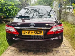 Toyota Premio 2012 Car (Used)