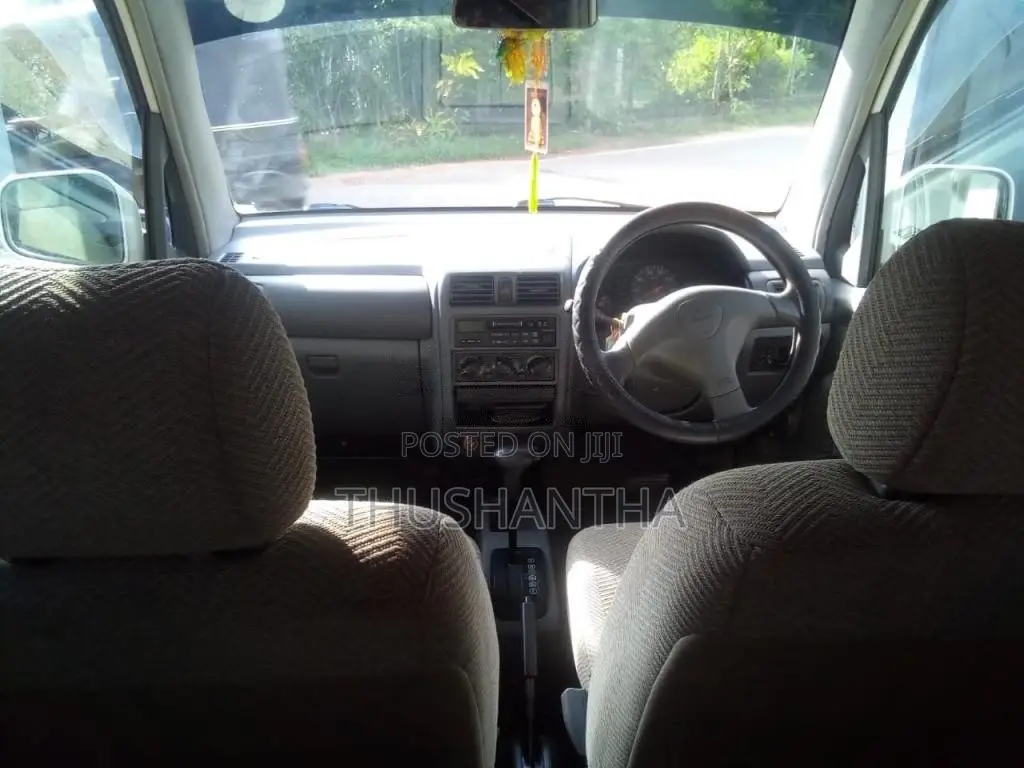 Mitsubishi Toppo 2003 Car (Used)