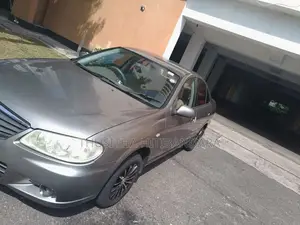 Nissan N16 2011 Car (Used)