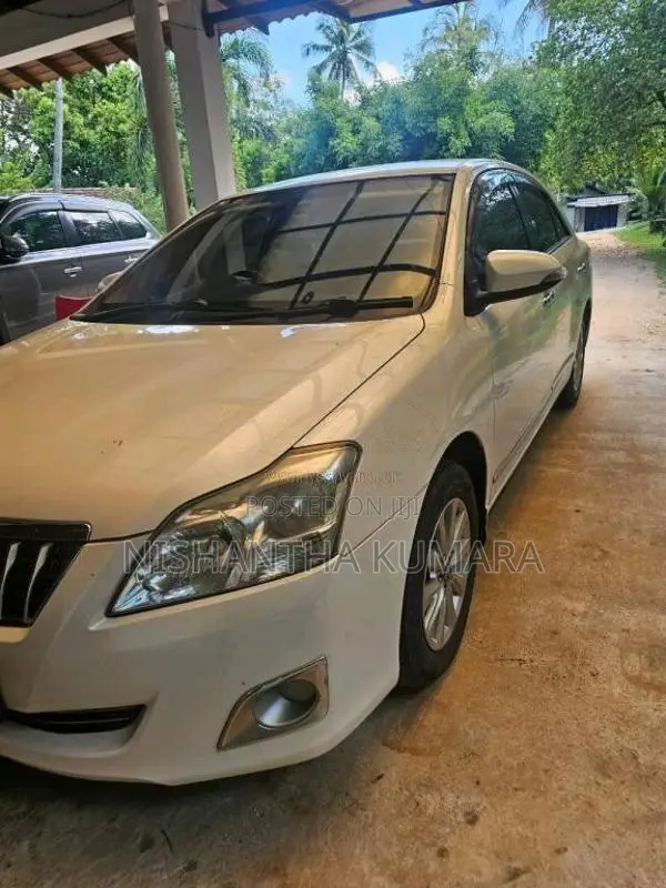 Toyota Premio 2013 Car (Used)