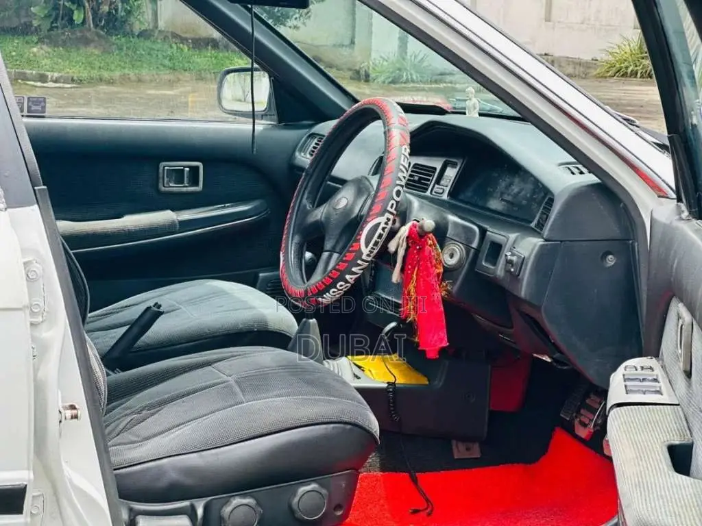 Nissan Bluebird 1990 Car (Used)