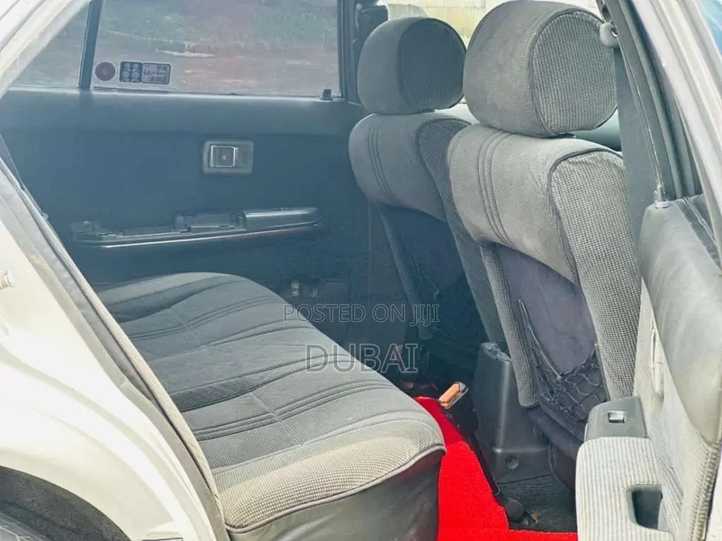 Nissan Bluebird 1990 Car (Used)