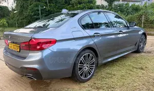 BMW 530e 2017 Car (Used)