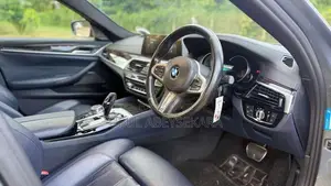 BMW 530e 2017 Car (Used)