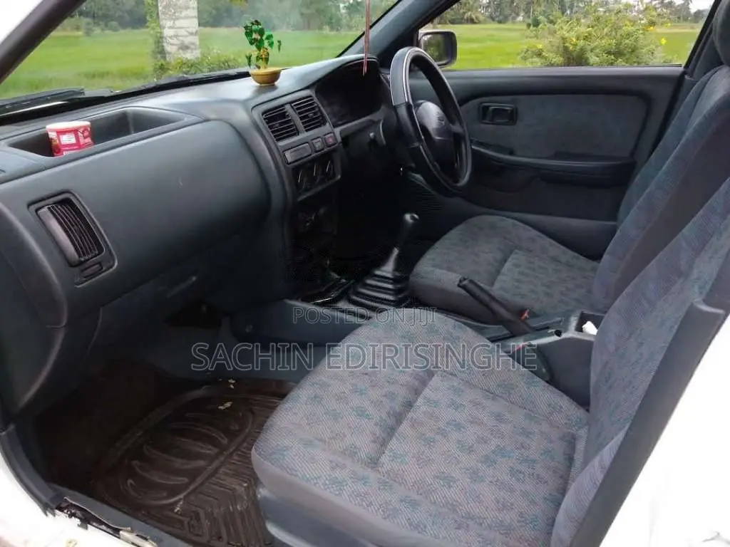 Nissan Pulsar 1996 Car (Used)