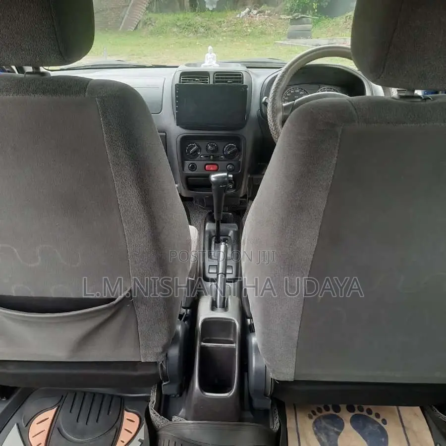 Suzuki Swift 2004 Car (Used)