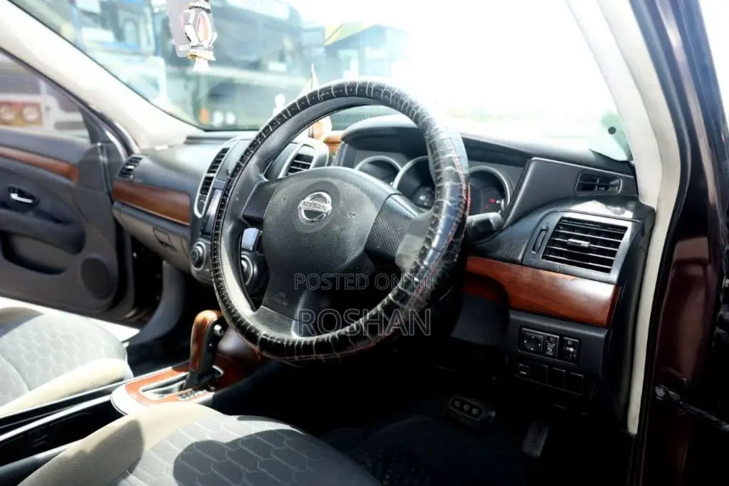 Nissan Bluebird 2011 Car (Used)