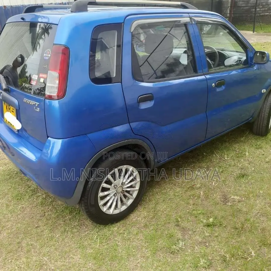 Suzuki Swift 2004 Car (Used)