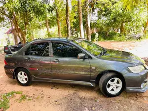 Mitsubishi Lancer 2002 Car (Used)
