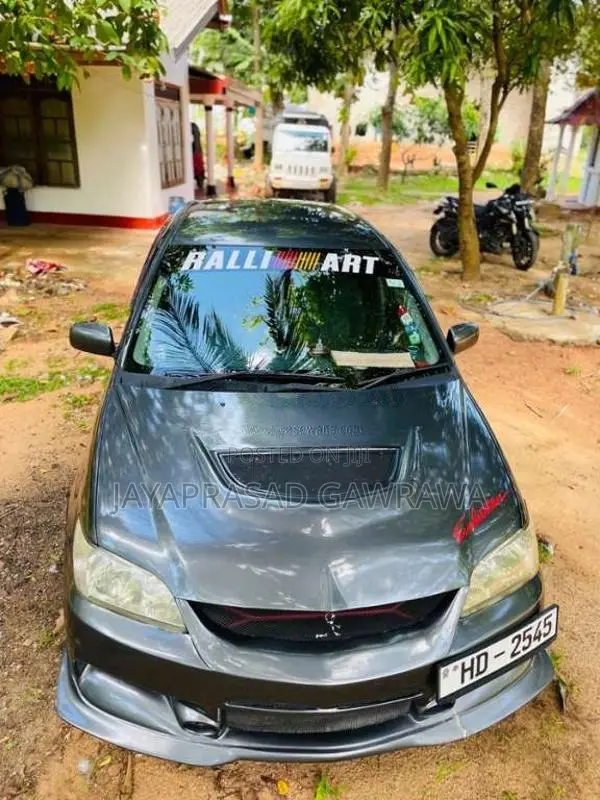 Mitsubishi Lancer 2002 Car (Used)